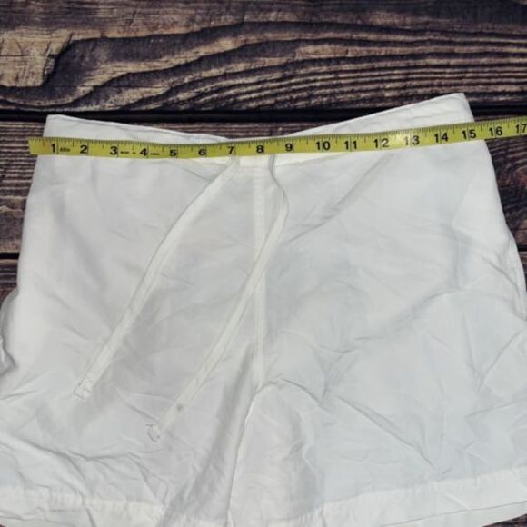 NWT LL Bean Nylon Shorts Women XS WHITE Nylon Drawstring Lined Outdoor UPF 50+ - Picture 4 of 7